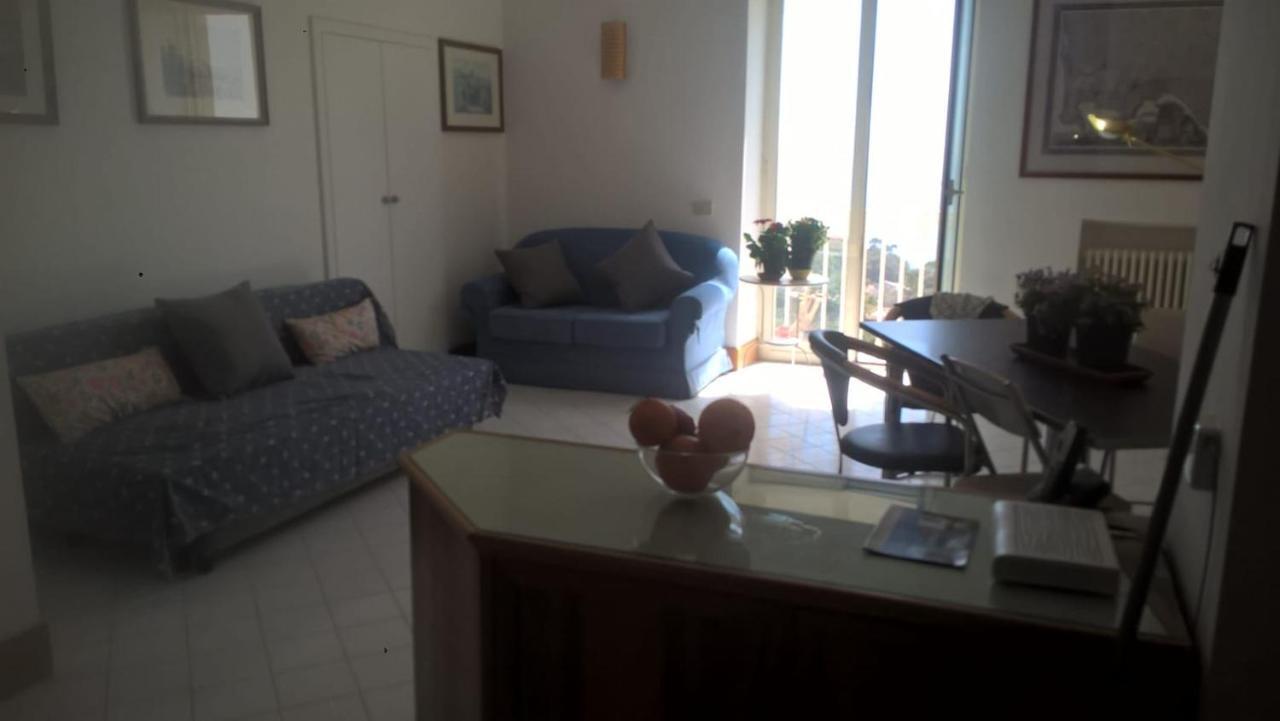 Posillipo: Soggiorno D'Incanto Apartment Naples Luaran gambar
