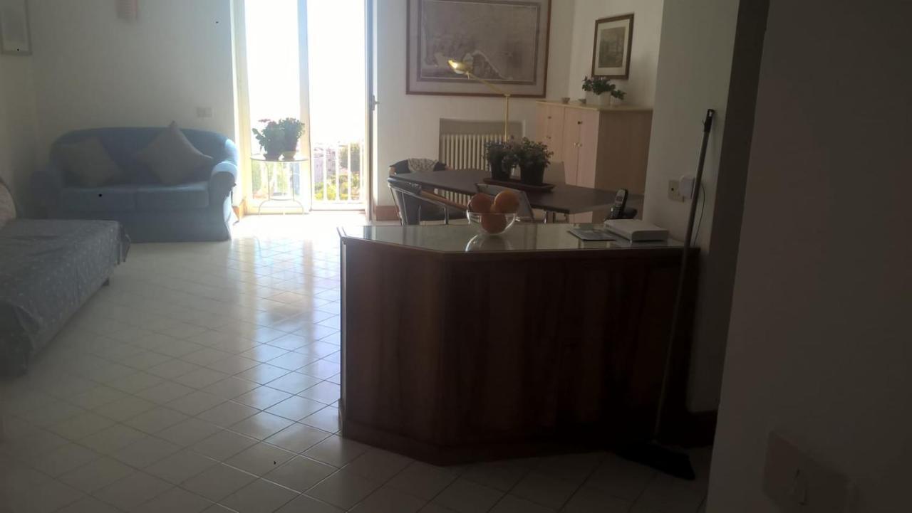 Posillipo: Soggiorno D'Incanto Apartment Naples Luaran gambar